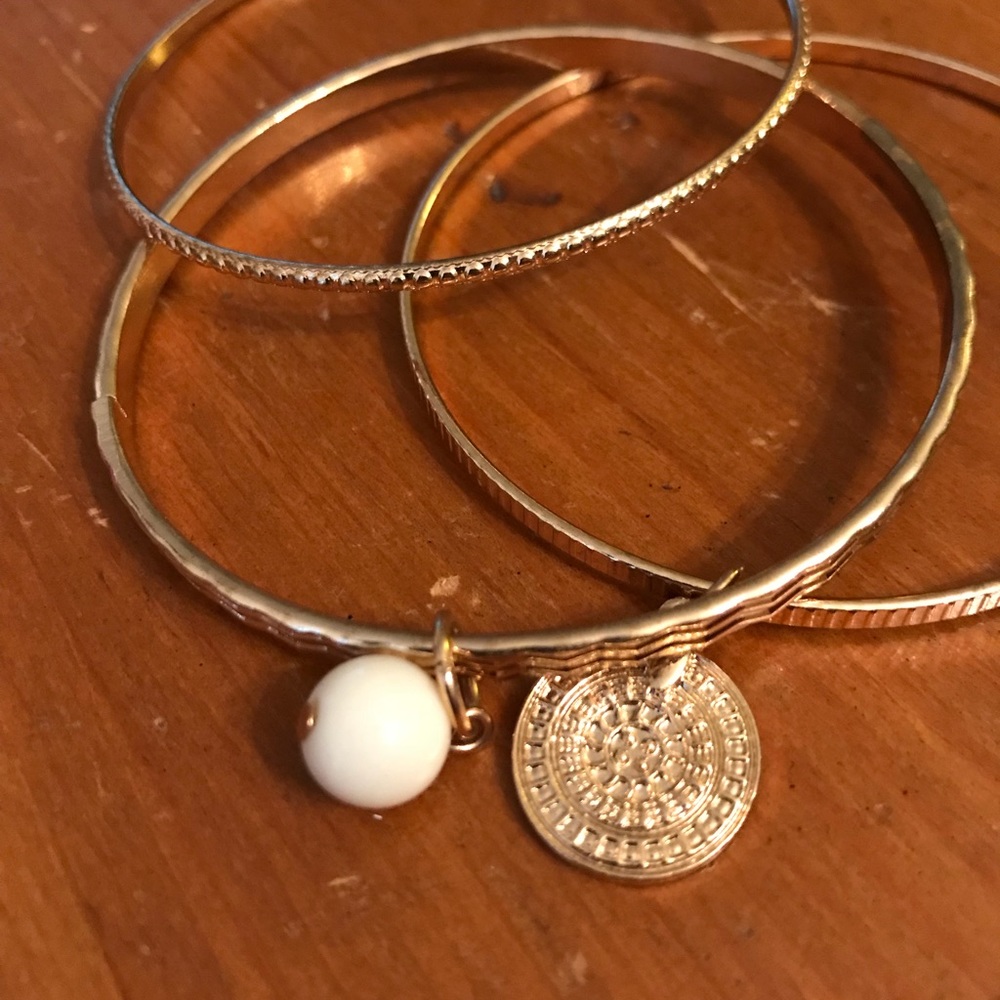 🆕3 Set Charm Bangles